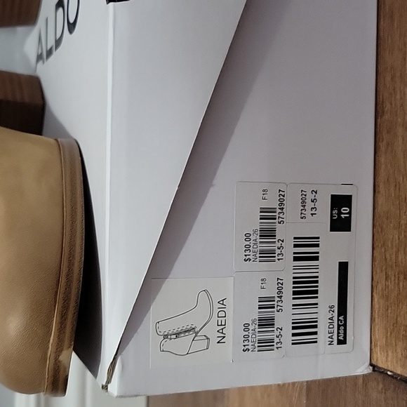 Brand new Aldo suede beige booties - size 10 - Picture 7 of 9